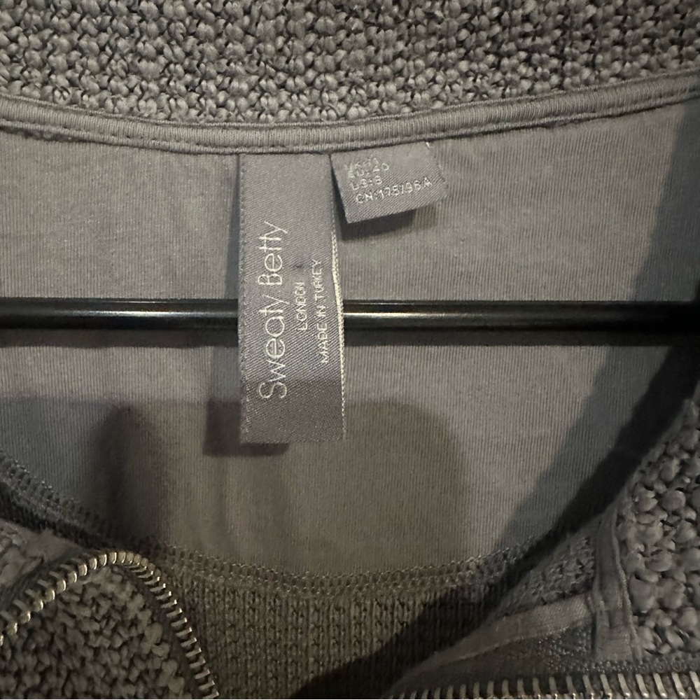 Sweaty Betty Restful Boucle 1/2 Zip Sweatshirt - Picture 5 of 7